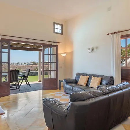 First Row En La Goleta Playa Blanca (Lanzarote)