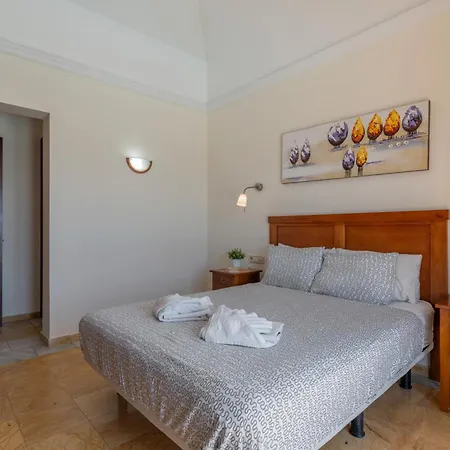 Apartamento First Row En La Goleta Playa Blanca (Lanzarote)